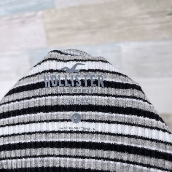 Hollister Ribbed Square Neck Slim Tee Black Gray White Striped Womens Medium - Picture 4 of 5